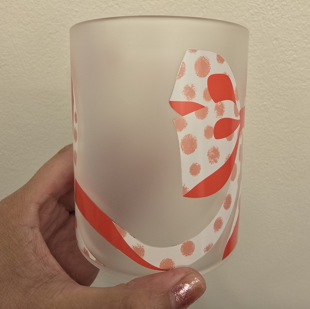 NWT Starbucks LATAM Holiday Frosted Glass Mug Red and White Polka Dot Bow, 14 Oz - Picture 4 of 5